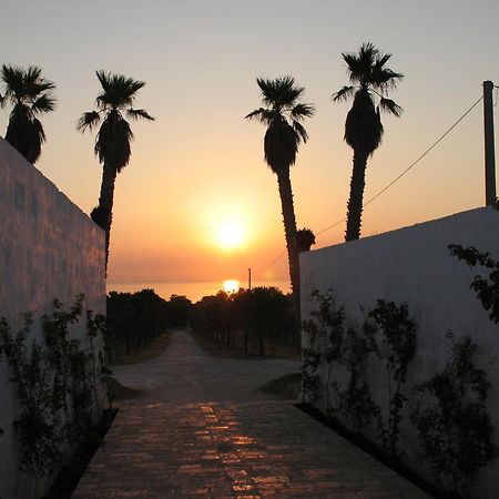 Hotel Masseria Fortificata Donnaloia Monopoli Eksteriør billede