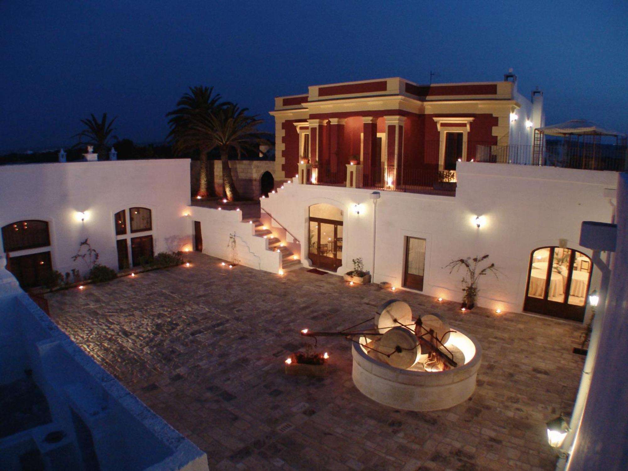 Hotel Masseria Fortificata Donnaloia Monopoli Eksteriør billede