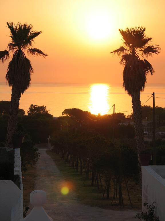 Hotel Masseria Fortificata Donnaloia Monopoli Eksteriør billede