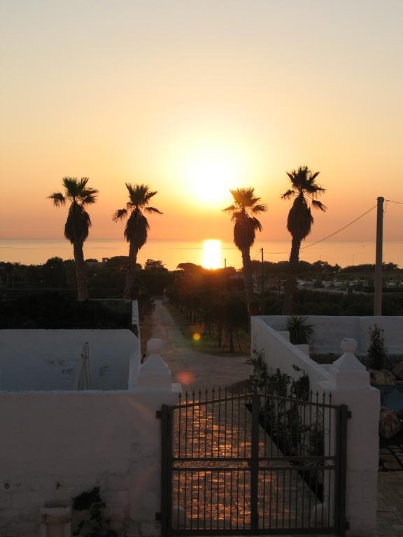 Hotel Masseria Fortificata Donnaloia Monopoli Eksteriør billede