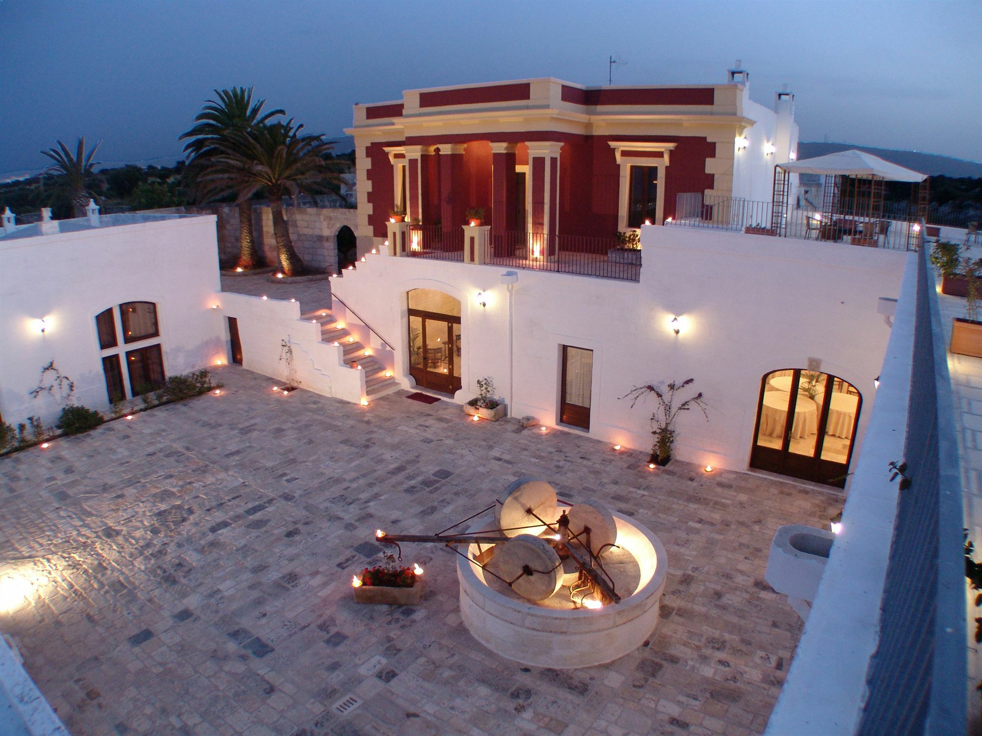 Hotel Masseria Fortificata Donnaloia Monopoli Eksteriør billede